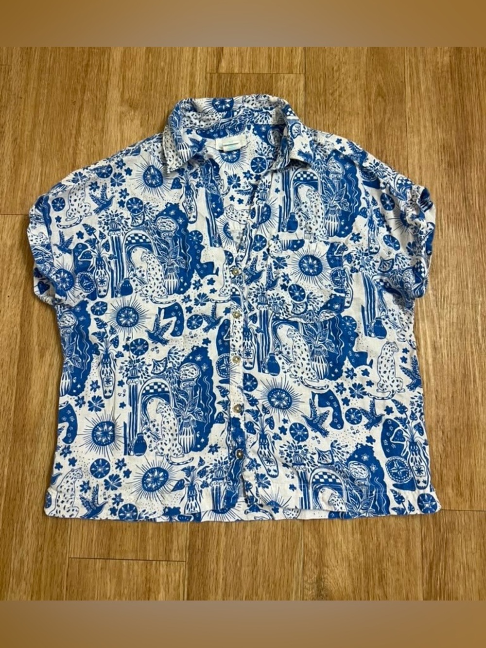 Cynthias Rowley White & Blue Printed Short-Sleeve Button-Down